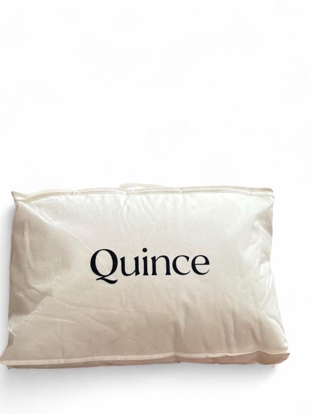 Quince Standard Premium Down Alternative Firm/Extra Firm Pillow